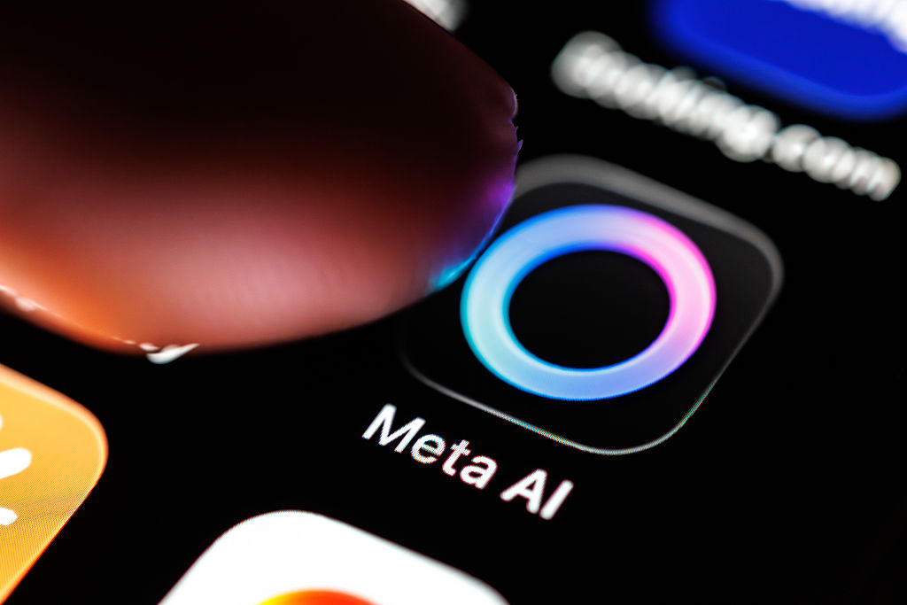 Meta AI Glasses Raise Privacy Alarms Amidst Growing Demand and Detection Challenges