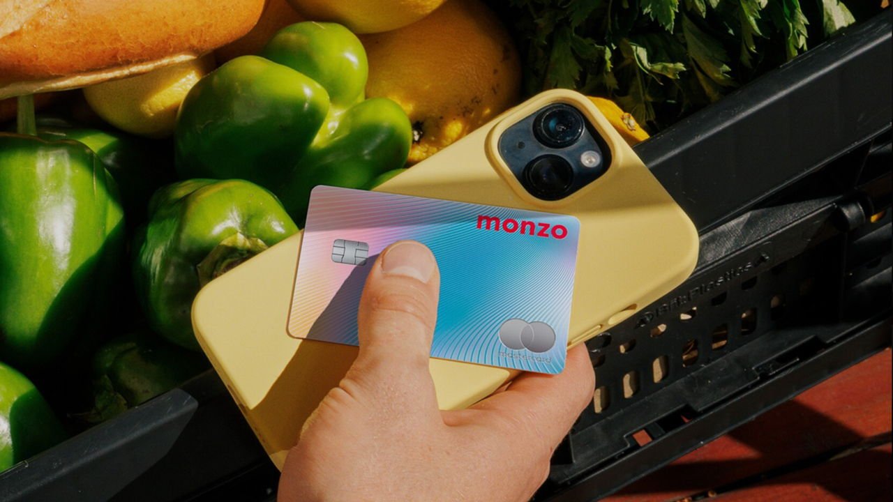 Monzo Launches £15 Metal Credit Card That Auto-Invests Cashback