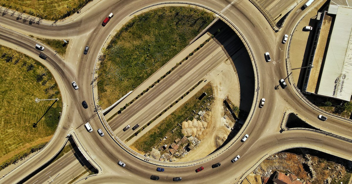 Loop Engineering Enhances RAG Question Parsing Before Retrieval