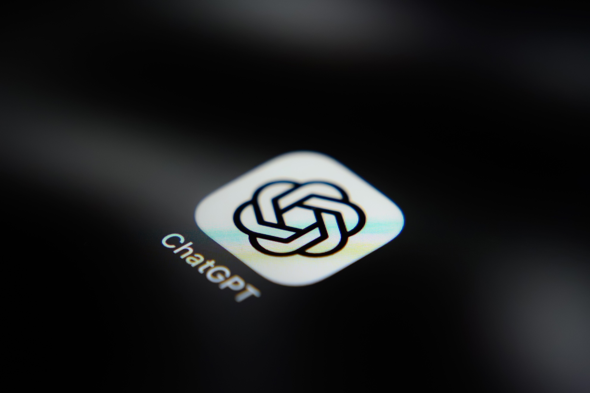 OpenAI Unveils GPT-6 Sol and Luna: Lower Costs, Fewer Errors