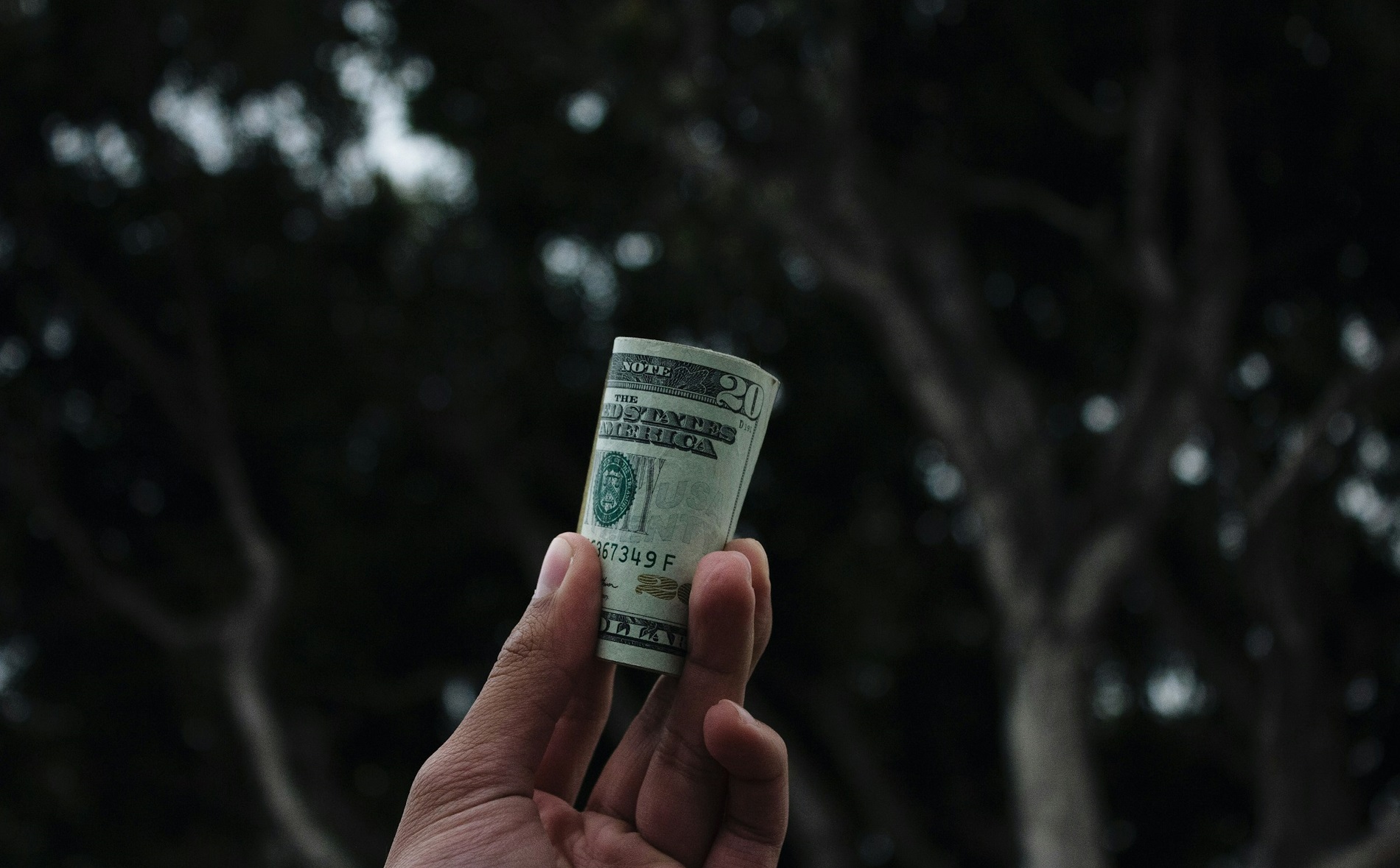 YouTube Offers Millions to Creators to Block Netflix Exclusivity