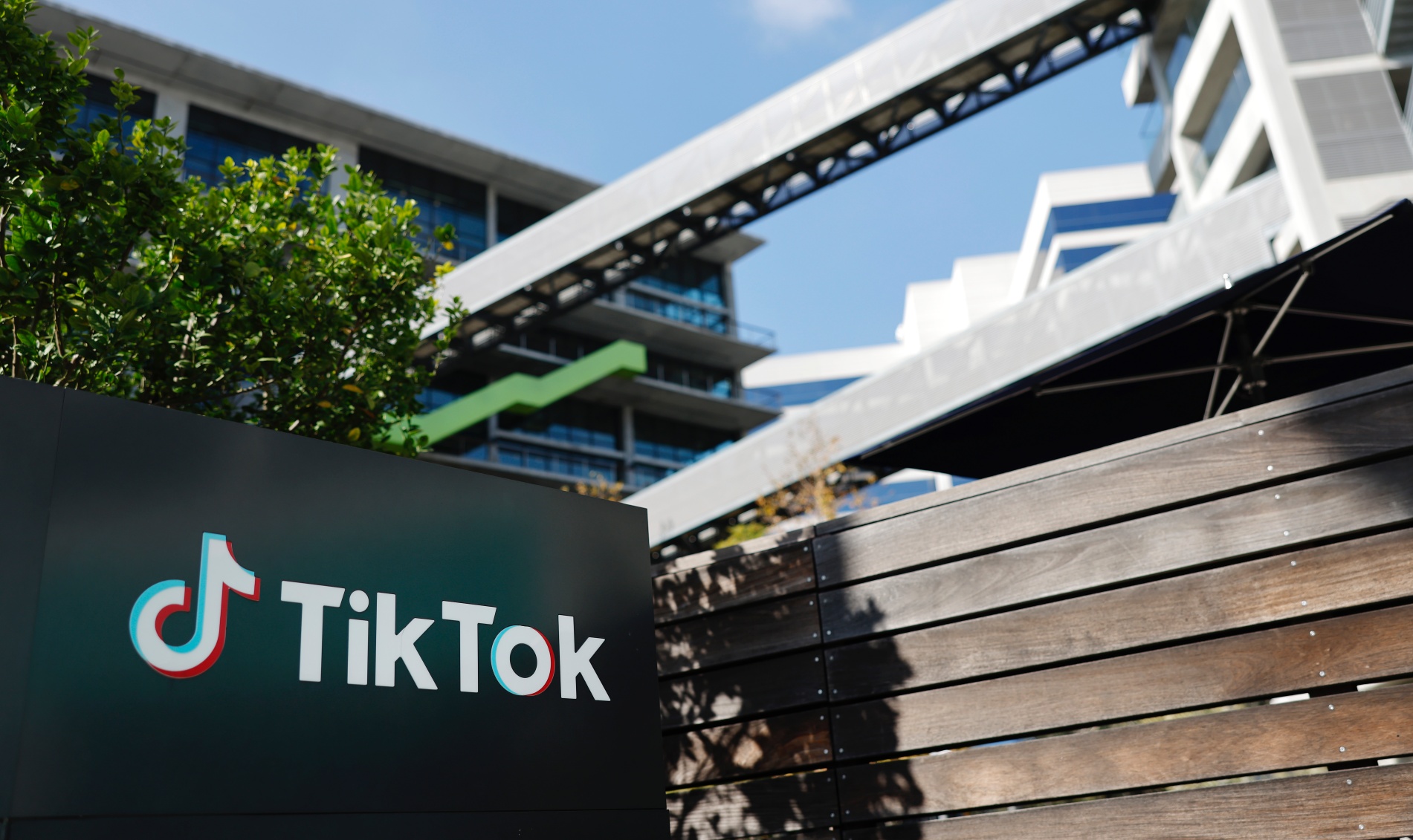 TikTok Growth Max Supercharges Brand Microdramas with Ad Automation