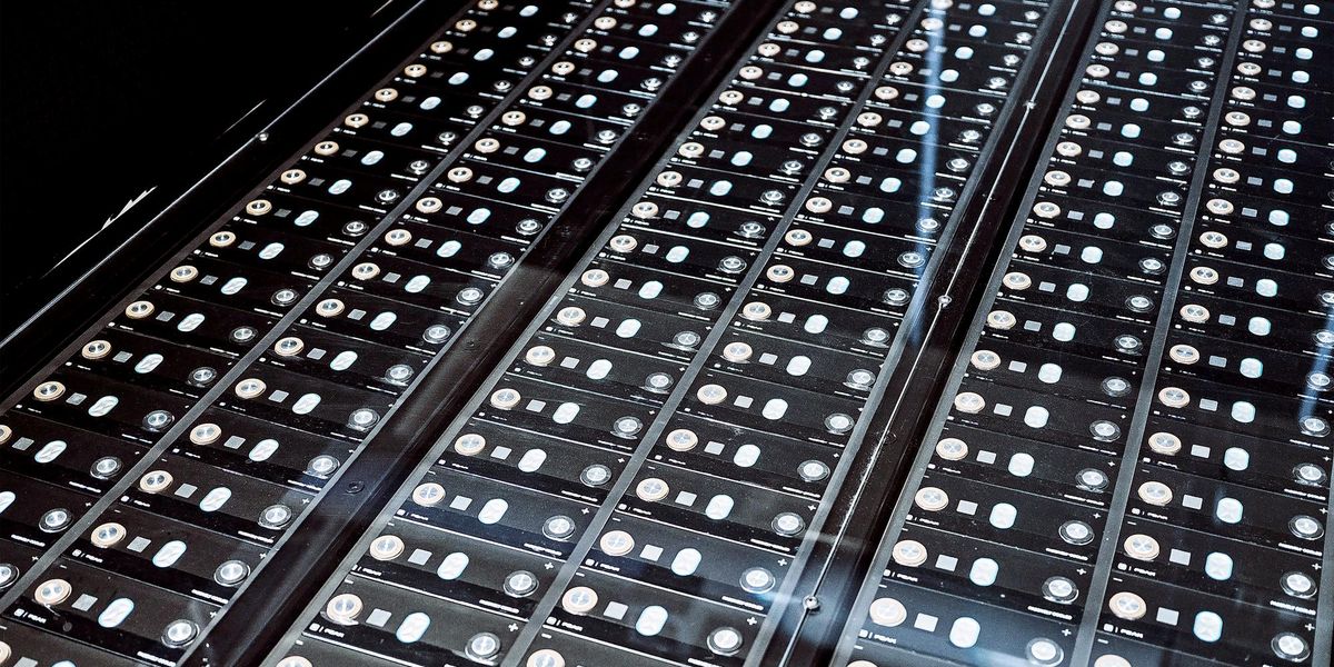 GM Bets on Sodium-Ion Batteries for Grid Storage in U.S.