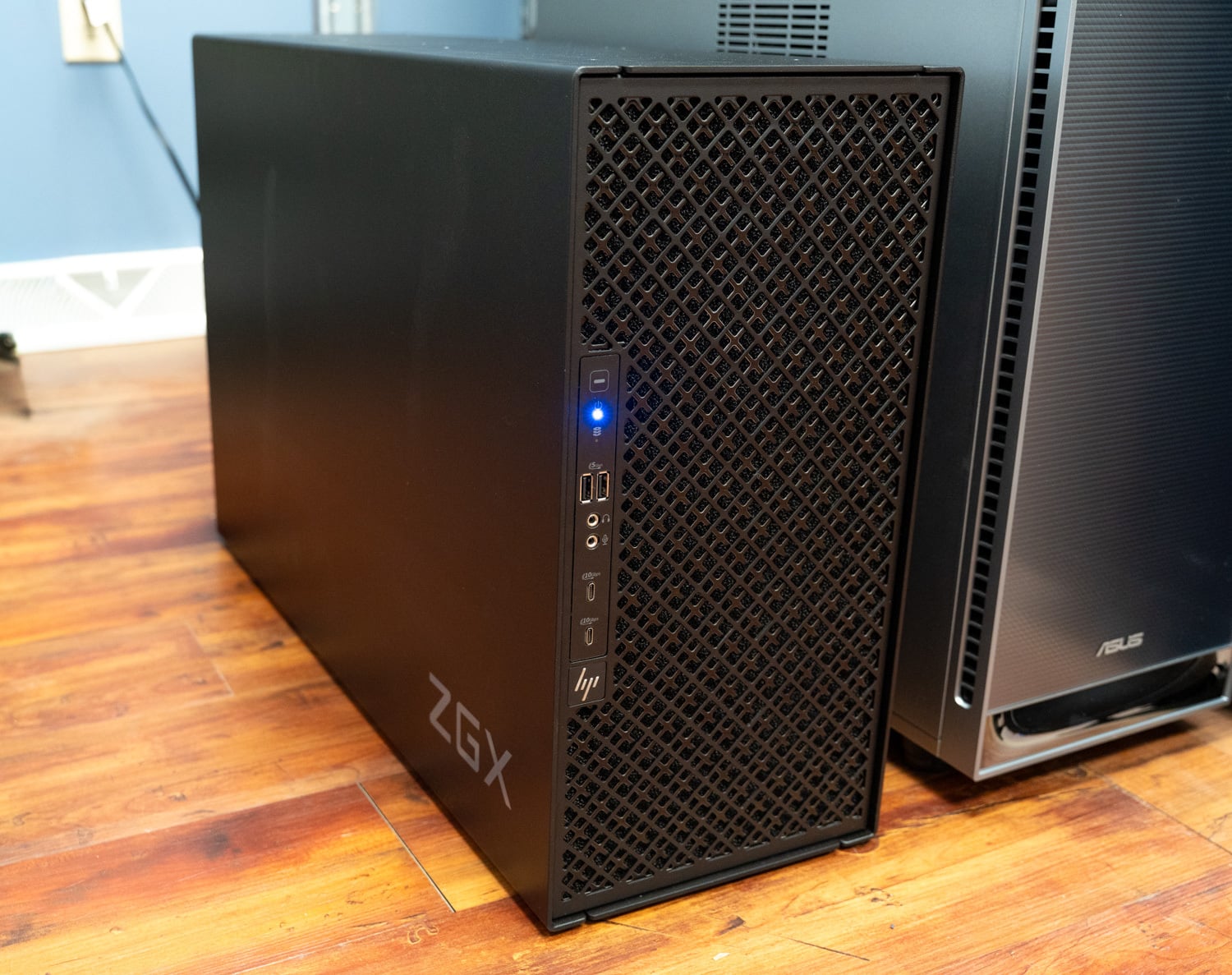 HP ZGX Fury Servers Now Orderable With GB300 Superchip and 748GB Memory