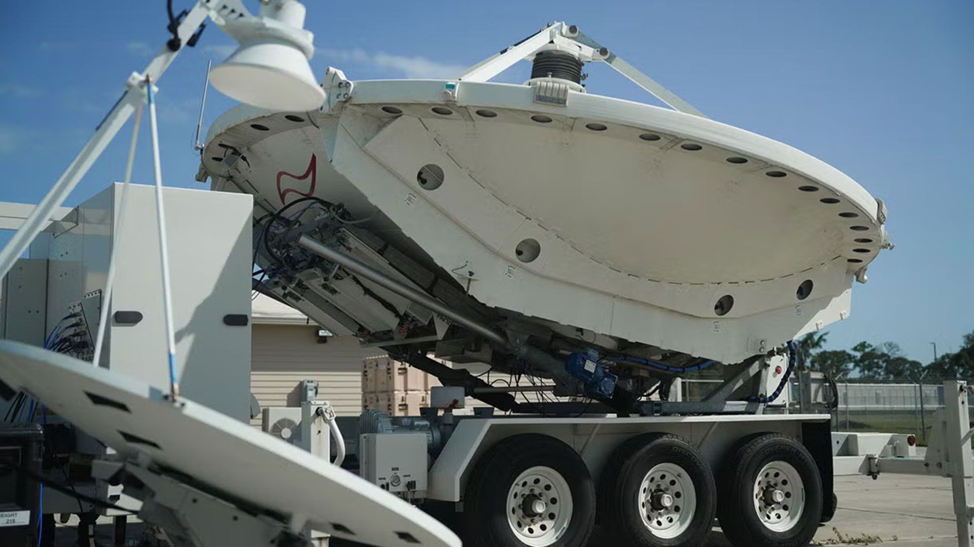 US Space Force Receives First 'Meadowlands' EW System for Satellite Disruption