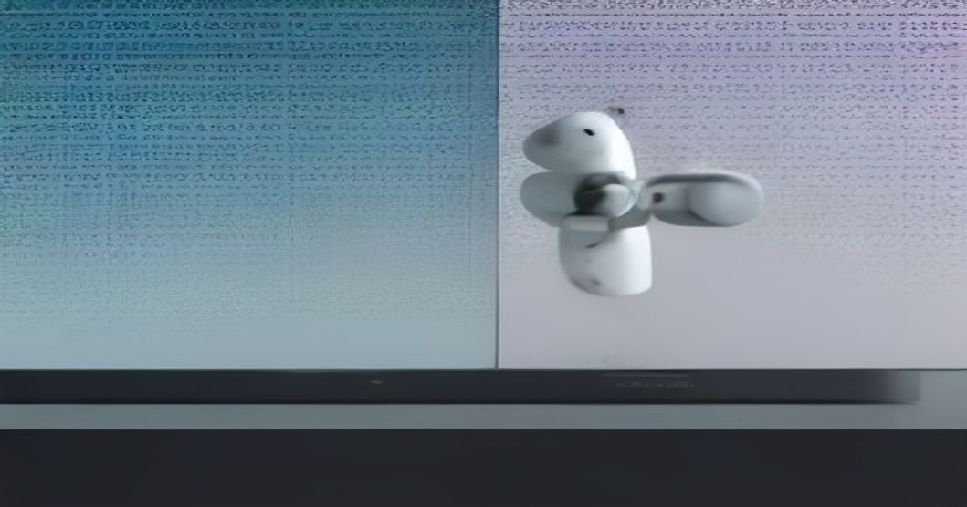 Diagram illustrating Spark's distributed architecture versus Pandas' single-machine in-memory model