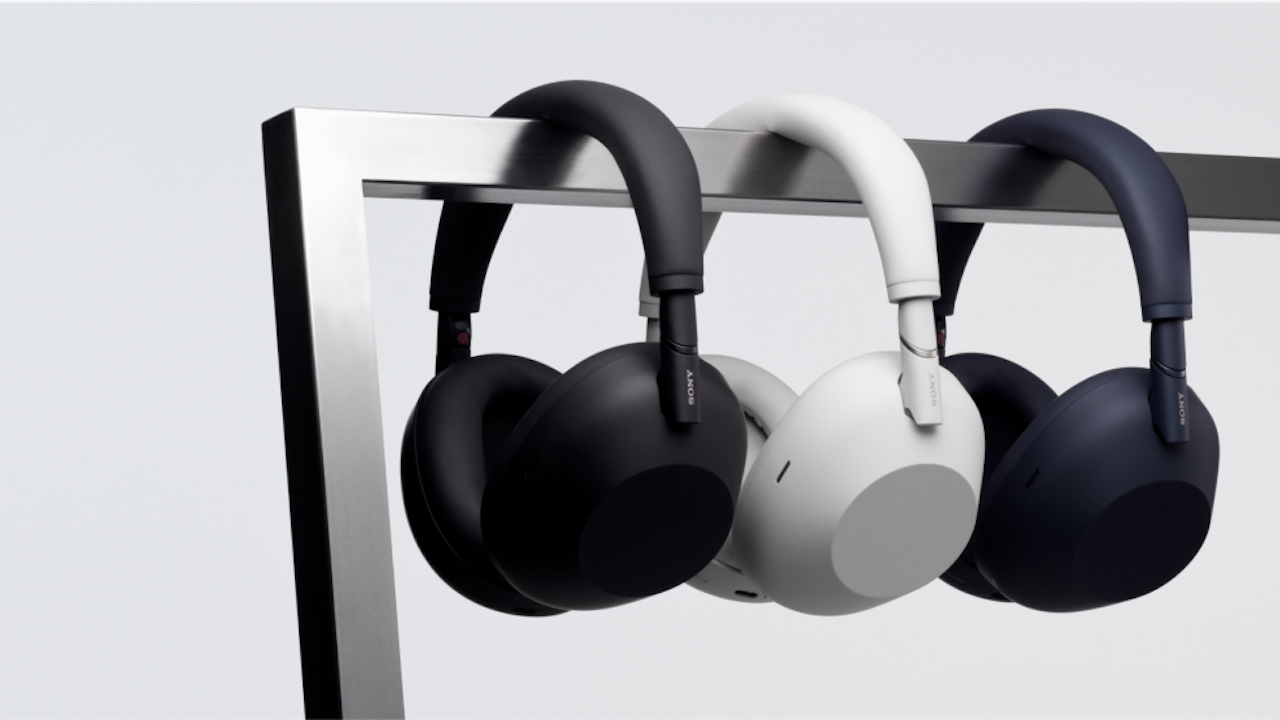 Sony Headphones Now Track Your Head for PC Simulators